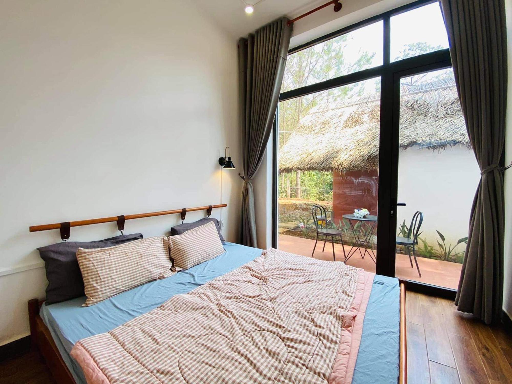 Homestay Snghe Mang Den Kon Von Kla